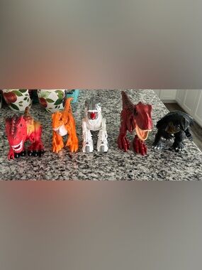 Kids 5 Dinosaurs Toys Figure Red, Orange, White, Black. 3 of them needs battery